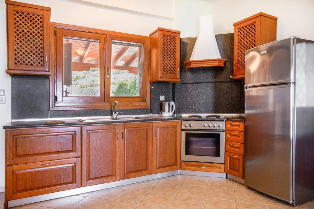 Mpalmpanas Apartment